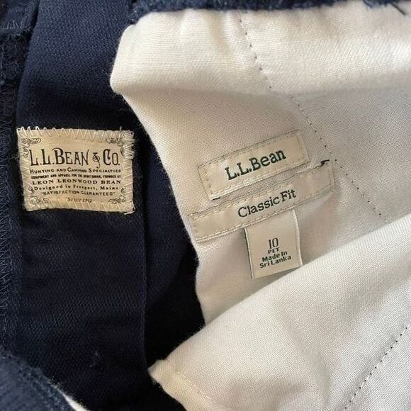 LL Bean Navy Blue Classic Fit Pants 10P Petite - Picture 8 of 8
